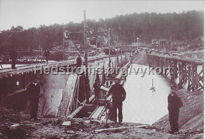Efter det stora raset i Lerum ar 1913. Nyproduktion, odaterat. Haspen forlag.jpeg - Efter det stora raset i Lerum år 1913.Nyproduktion, odaterat.Haspen förlag.