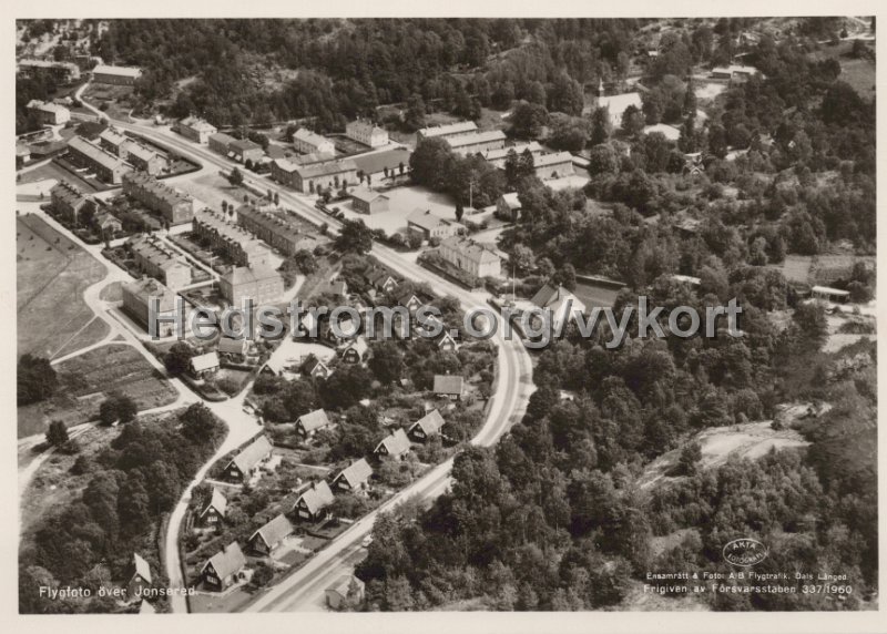 Flygfoto over Jonsered. Odaterat. Lilljequist. Ensamratt Foto A B Flygtrafik, Dals Langed. Frislappt 1960.jpg - Flygfoto över Jonsered.Odaterat.Lilljequist.Ensamrätt & Foto: A/B Flygtrafik, Dals Långed.