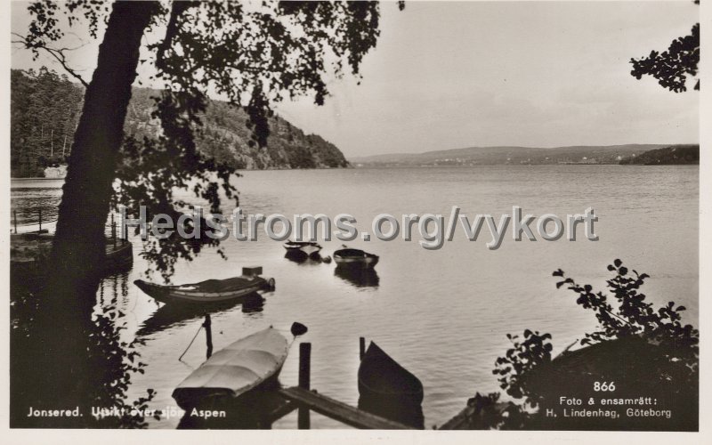 Jonsered. Utsikt over sjon Asaen. Daterad29 maj 1957. Foto Ensamratt H. Lindenhag, Goteborg. 866.jpg - Jonsered. Utsikt över sjön Aspen.Daterad 29 maj 1957.Foto & Ensamrätt: H. Lindenhag, Göteborg. 866.