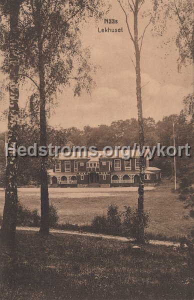 Naas. Lekhuset. Postganget 2 maj 1914. A. Karnells Forlag.jpg - Nääs. Lekhuset.Postgånget 2 maj 1914.A. Karnells Förlag.