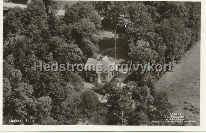 Aluddens Skola. Odaterat. Foto ensamratt Aerofoto, Vetlanda 9055-47.jpeg - Aluddens skola.Odaterat.Foto & Ensamrätt Aerofoto, Vetlanda.