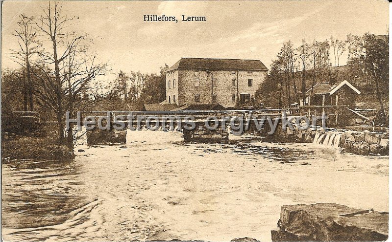 Hillefors, Lerum. Odaterat. Forlag Einar Erikson, Alingsas.jpg - Hillefors, Lerum.Odaterat.Förlag: Einar Erikson, Alingsås.